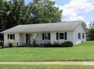 513 1st St, Clyman, WI 53016