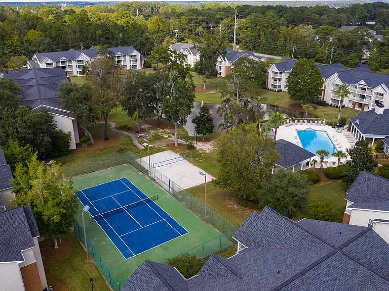 Preston Grove — Photo 16