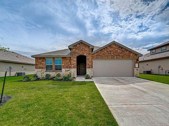 2nd image of 6314 Fairfield Brook Ln
