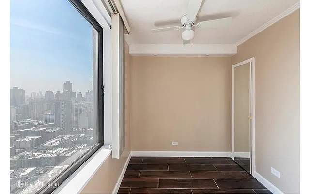 Rented by Douglas Elliman | media 21