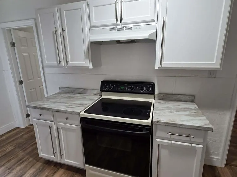 1606 Dickson Ave #1 — Photo 8
