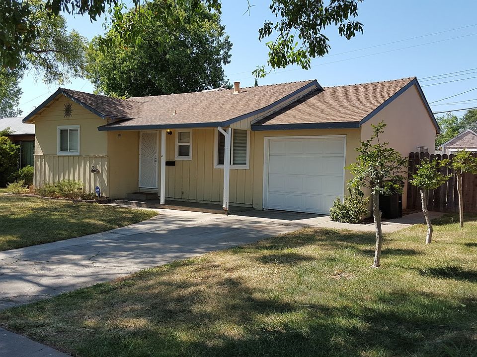 2nd image of 3683 Lowry Dr
