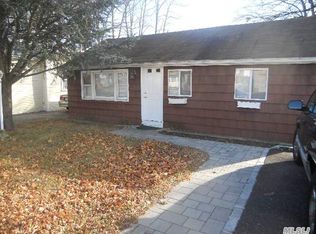 192 Ford St, Holbrook, NY 11741