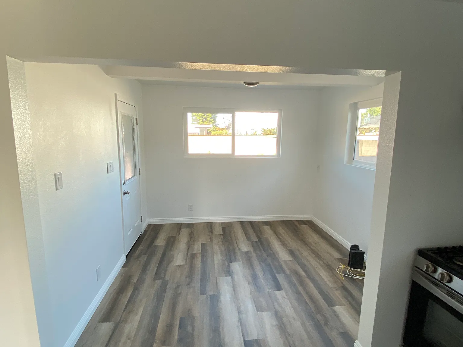 3 bed, 1199 sqft, $3,500 — Photo 4
