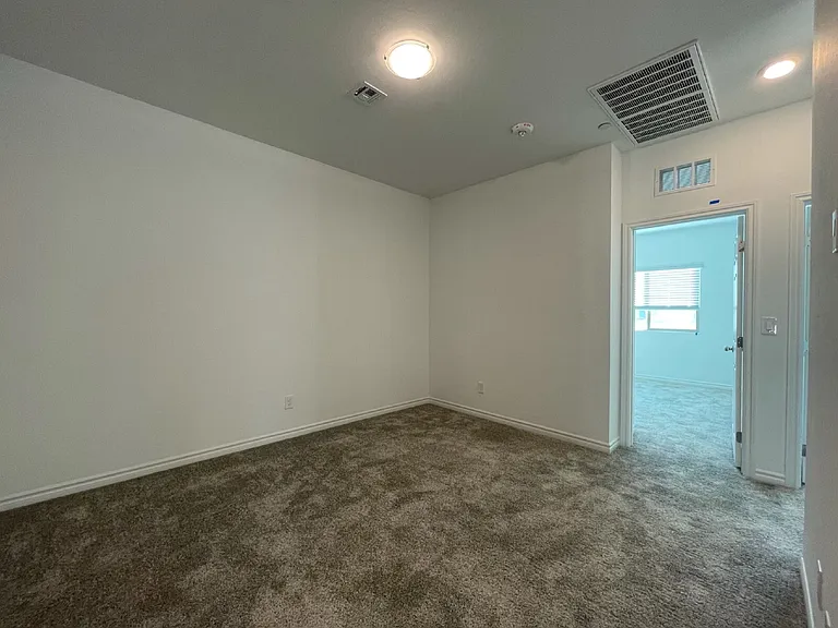 802 Spring Estates Ave — Photo 20