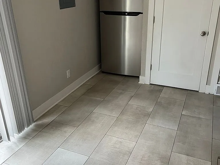 1602 Garfield Ave #5 — Photo 7