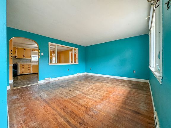5th image of 7 Lavoie Ave