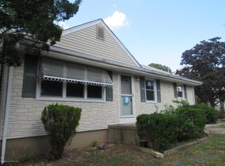 347 16th Ave, Brick, NJ 08724