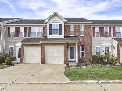 105 Clay Ct, Berea, OH, 44017