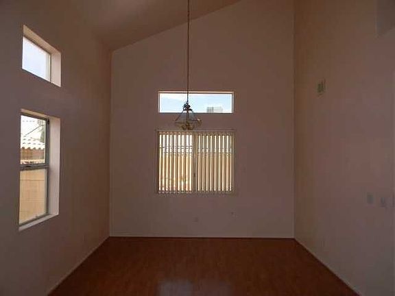 3rd image of 6608 Bush Clover Ln