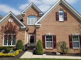 2 McGuire Ct, Old Bridge, NJ 08857