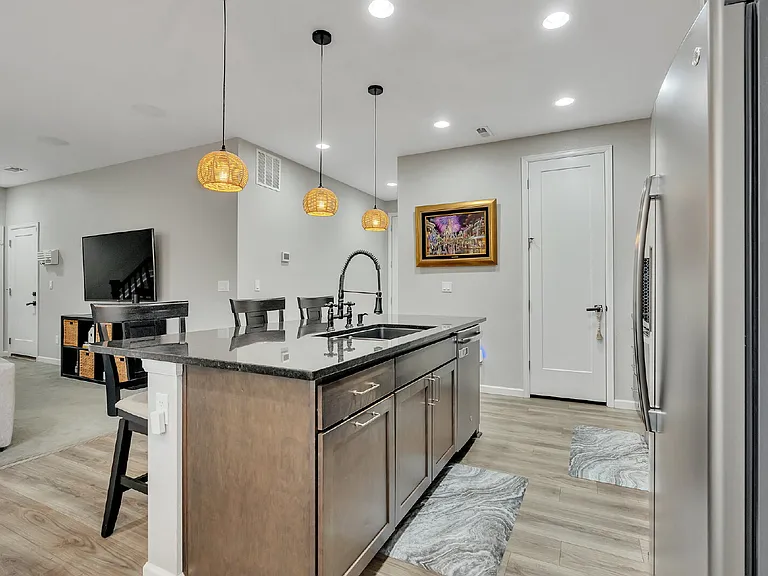 25062 E Cedar Pl — Photo 8