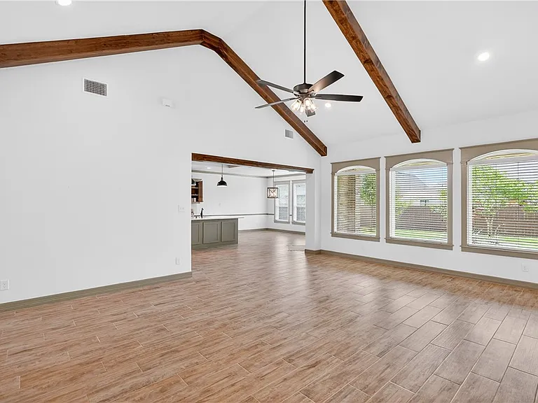 4008 High Creek Ct — Photo 4