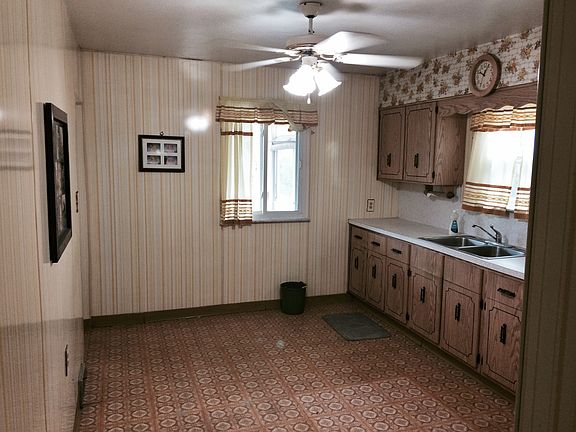 LARGE eat-in kitchen!