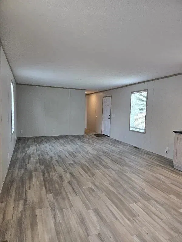 3 bed, 1200 sqft, $1,200 — Photo 3