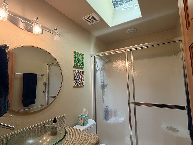 639 N Laurel St — Photo 10