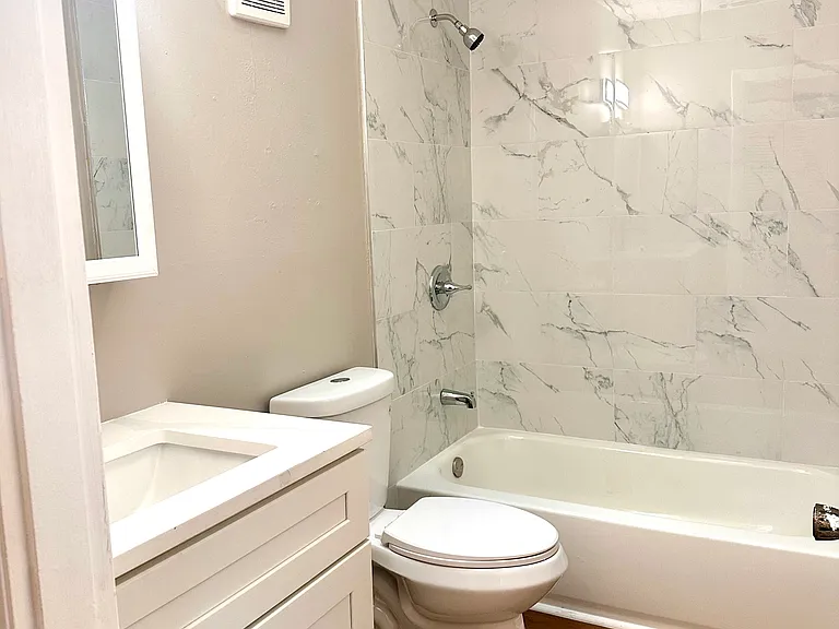 450 Tomoka Ave #215 — Photo 10