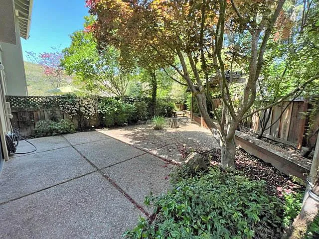 801 Lakemont Pl #6 — Photo 17