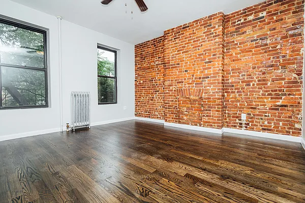 Rented by Nooklyn NYC LLC | media 10