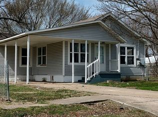 606 N Kansas St, Springdale, AR 72764