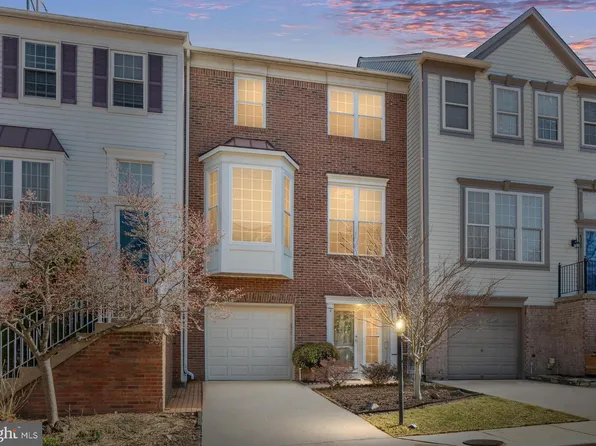 6557 Parish Glebe Ln, Alexandria, VA 22315