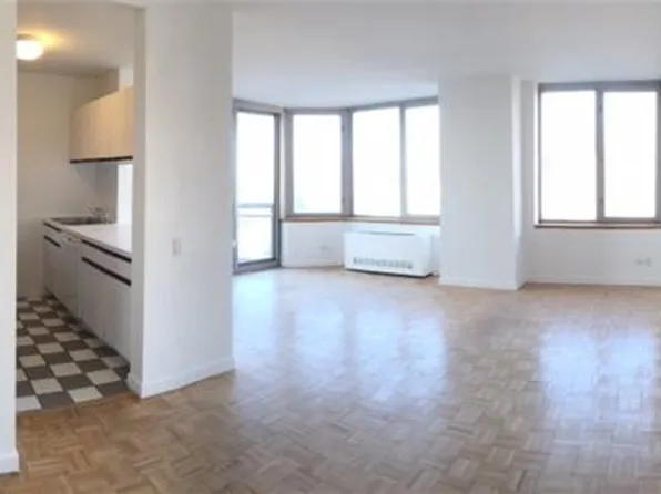500 W 43rd St APT 35D, New York, NY 10036