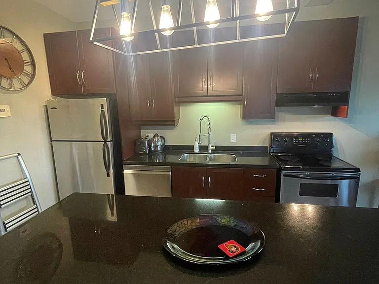 26 Ontario St #327 — Photo 9