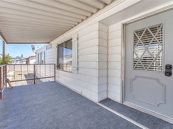 4th image of 4650 E Royal Club Way