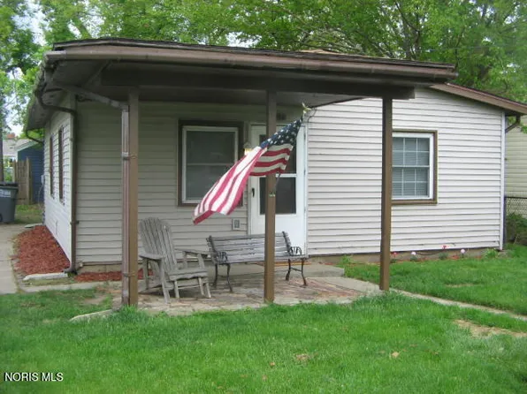 3446 146th St, Toledo, OH 43611