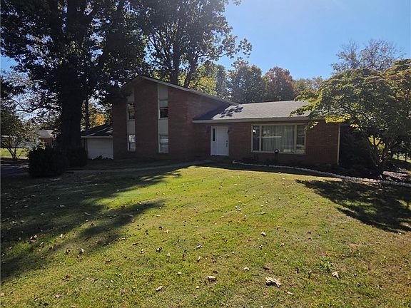 2nd image of 306 Fairmount Drive