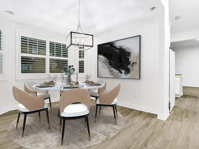 148 S Thornton Ave — Photo 5