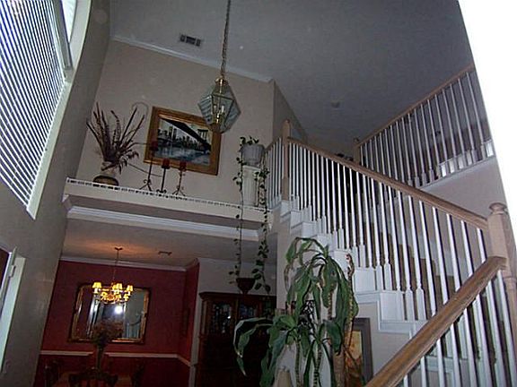 4th image of 2614 Barger Ln