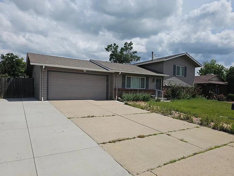 1504 S Salem Cir — Photo 5