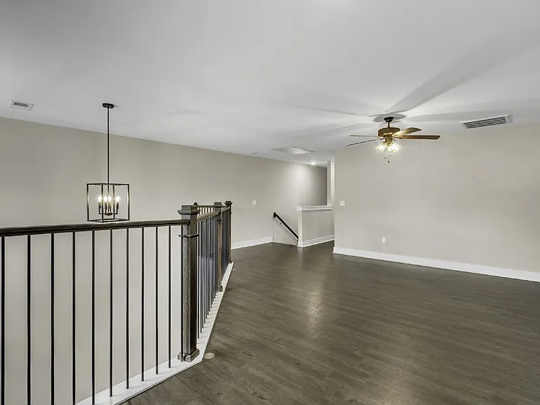 148 Cox St — Photo 20