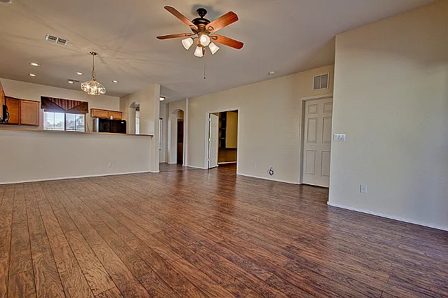 2050 N Arbor Ln — Photo 19