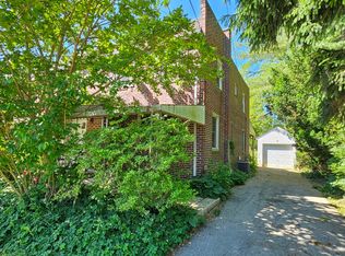 738 E Railroad Ave, Bryn Mawr, PA 19010