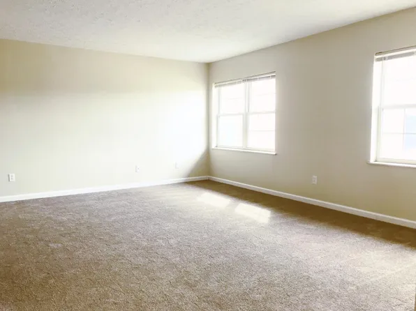 4825 Pennsylvania Ave SW, South Charleston, WV 25309