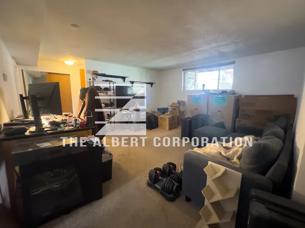 23 Westgate Rd, West Roxbury, MA