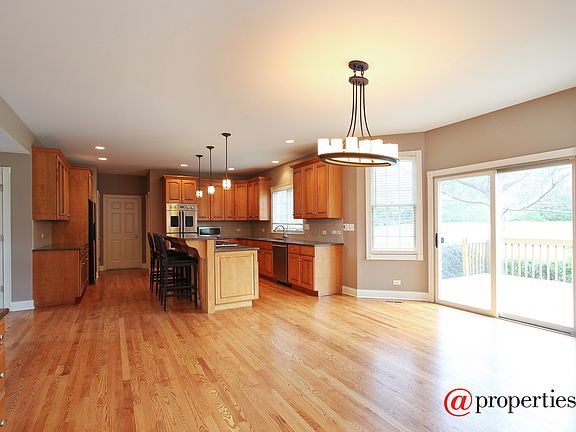 Kitchen / Breakfast Room