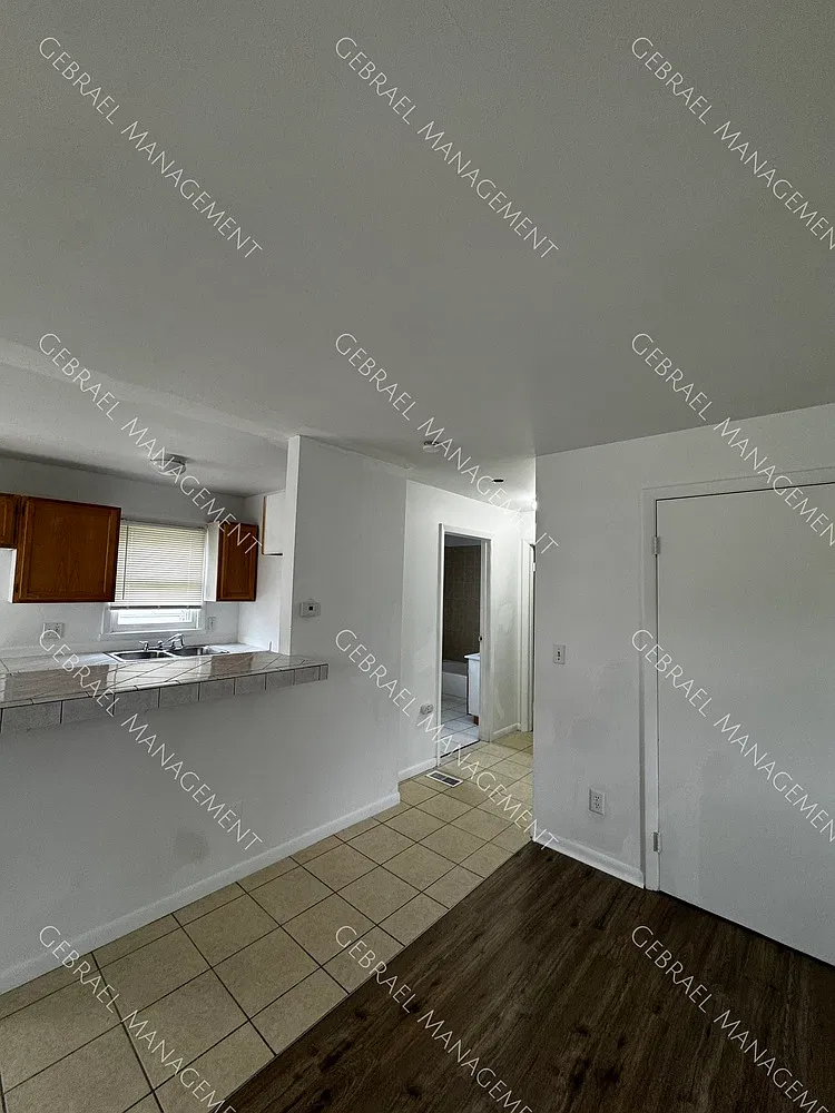1601 N Virginia St ROA — Photo 4