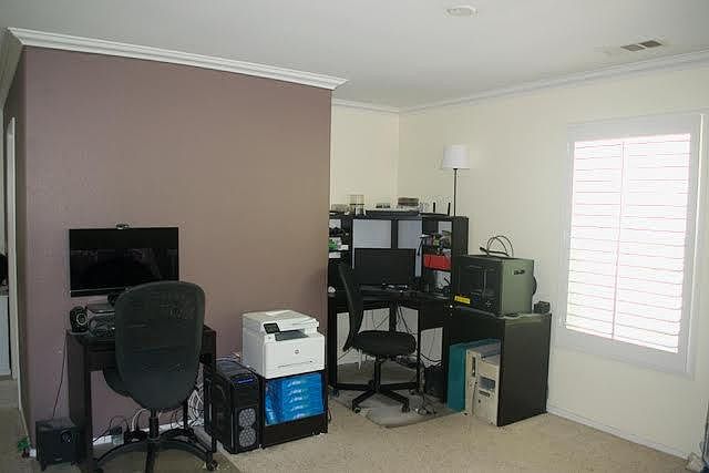 1st image of 24058 Dearborn Dr