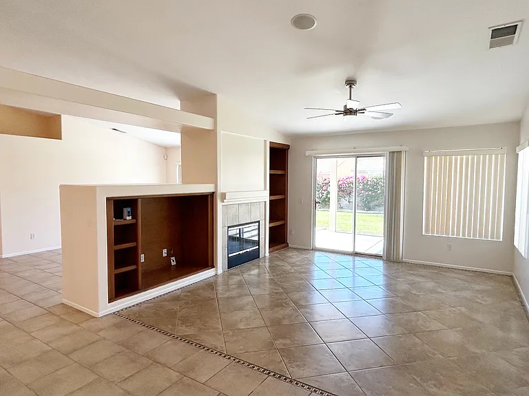 81367 Avenida Camelia — Photo 7