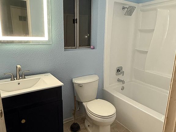 4th image of 27655 Avenida Interno