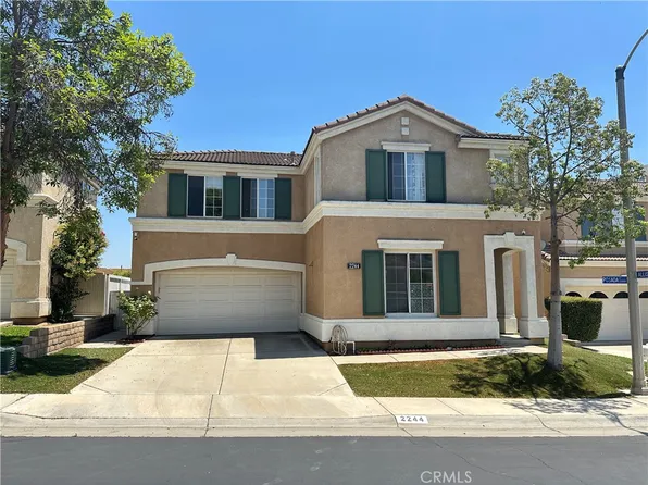 2244 Posada Ct, Corona, CA 92879