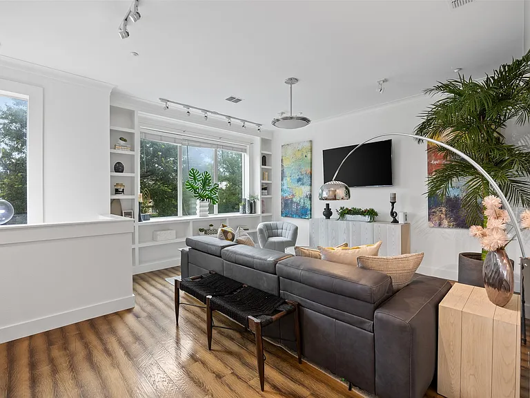 4312 McKinney Ave #4 — Photo 4