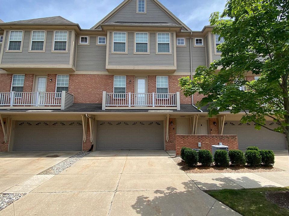 1st image of 56694 Longhorn Dr #172