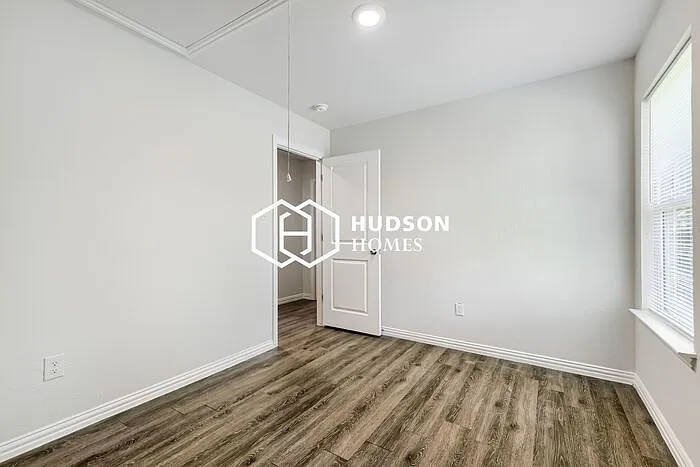 542 Rivas St #B — Photo 9