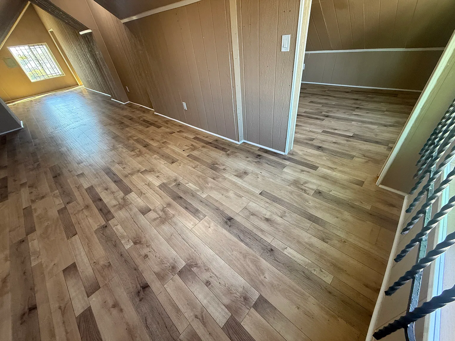 5 bed, $4,595 — Photo 3