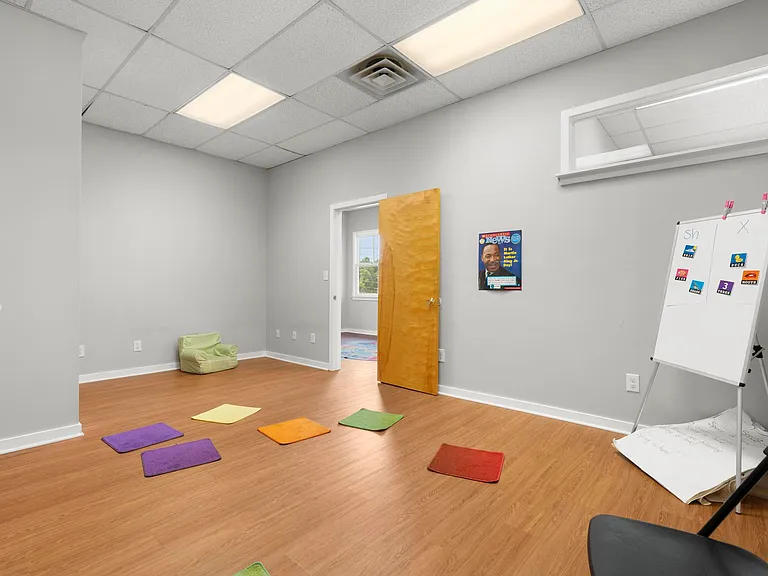 151 Meadow St #6 — Photo 9