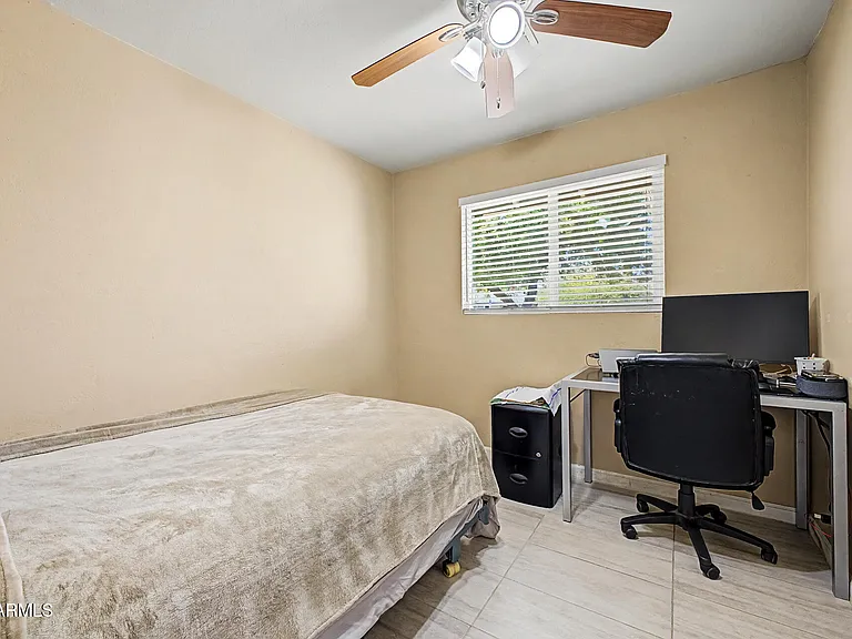 515 E Vista Del Cerro Dr — Photo 17